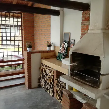 Country Corner Maggiore Holiday home *