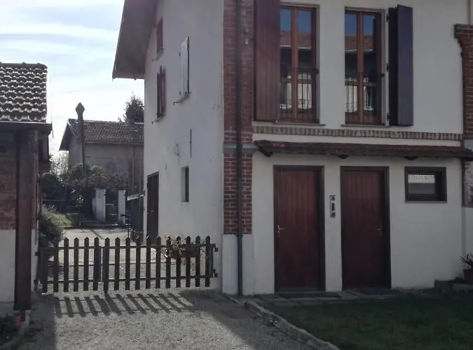 Дом отдыха Country Corner Maggiore