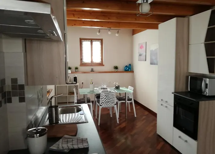 Country Corner Maggiore 別荘