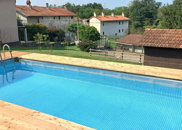 Country Corner Maggiore 別荘